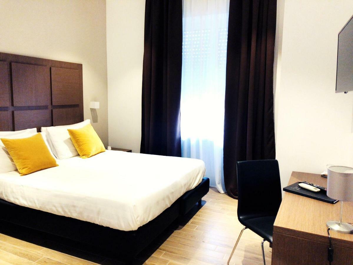 House Garden Hotel Rome Bagian luar foto